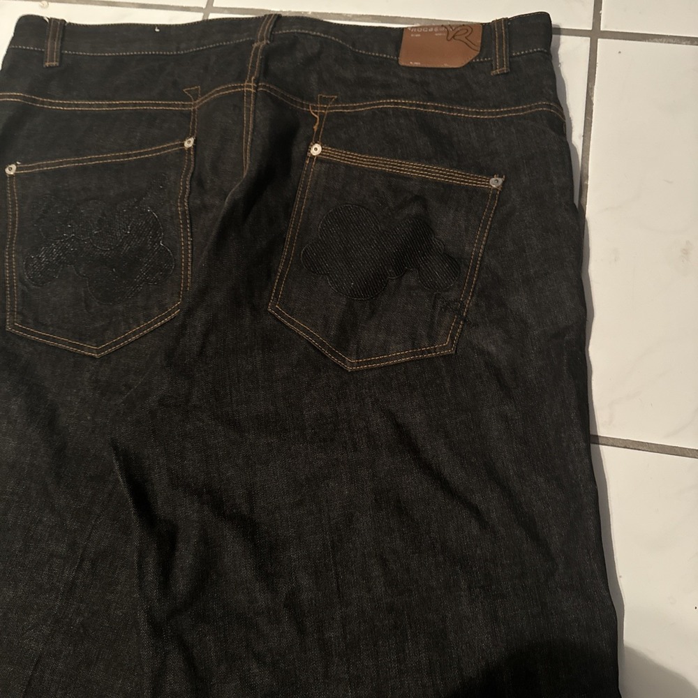 Rocawear Men's Vintage Jnco style Wide Leg Embroidered Jeans 44x32.5 Y2K Baggy